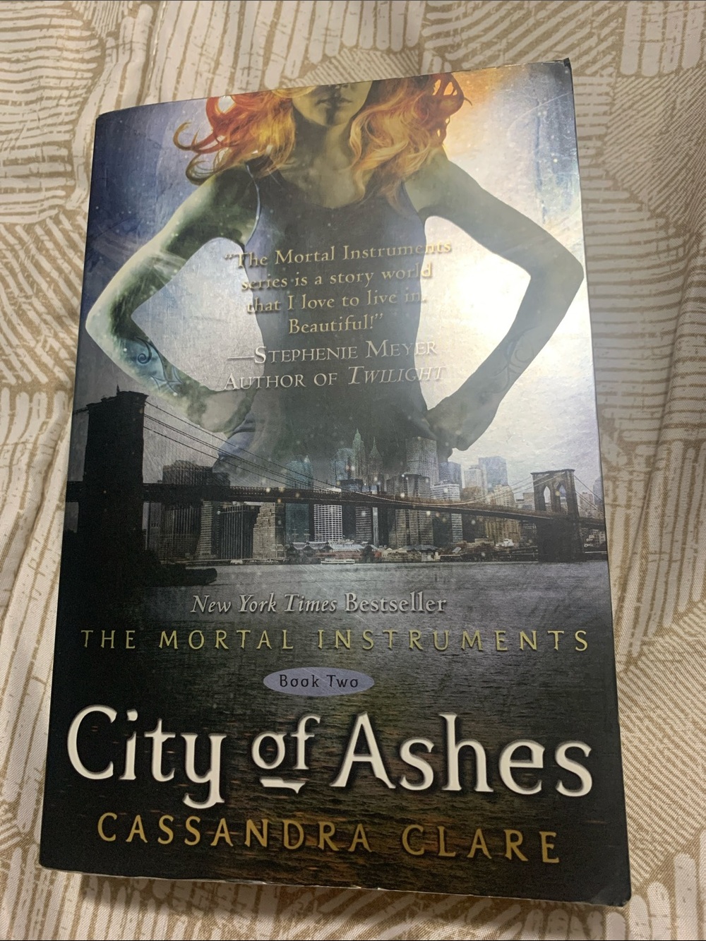 City of Ashes by Cassandra Clare - Black/Green Paperback Book